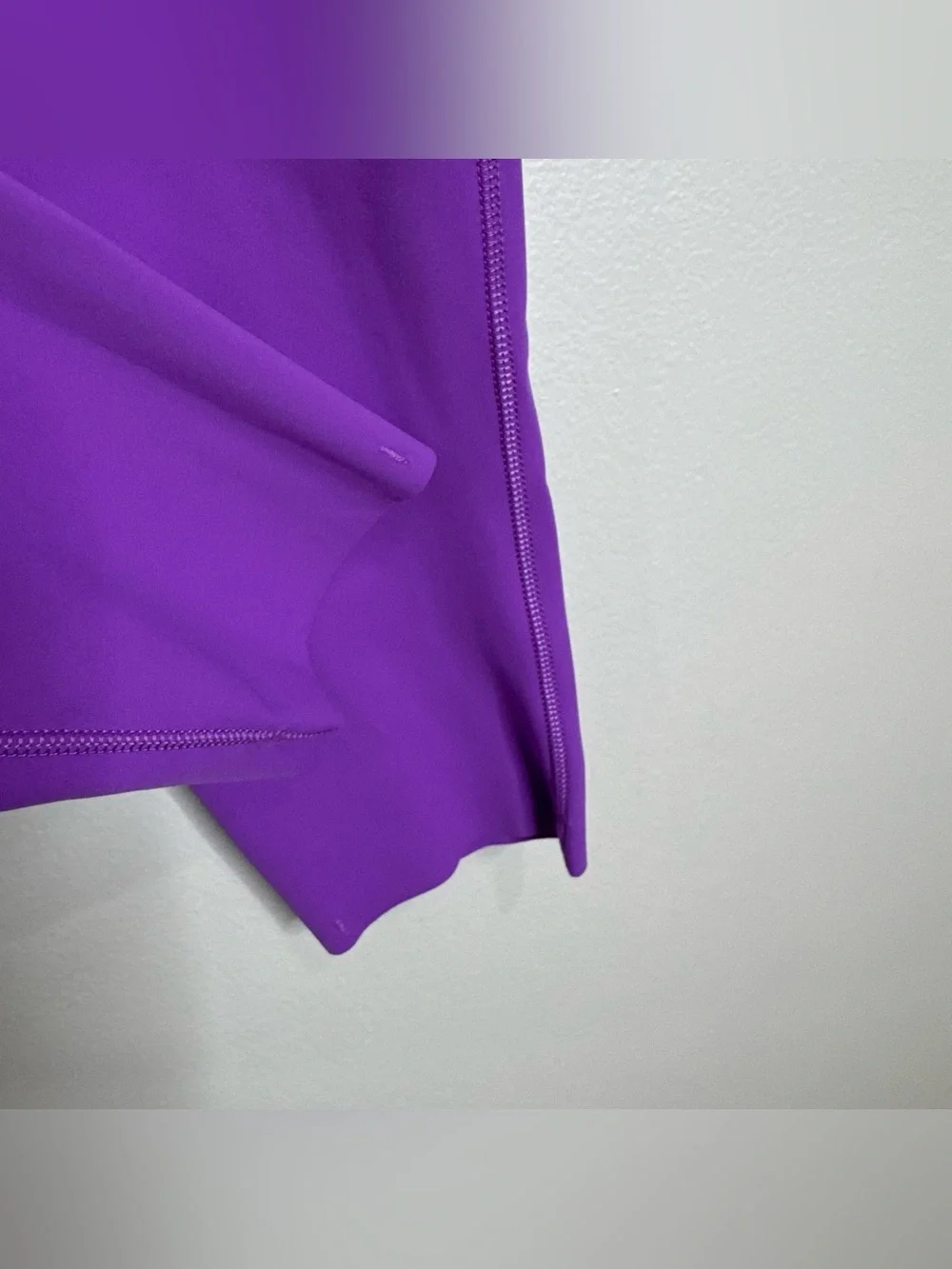 Lululemon Women's 6 Base Pace High Rise Tight Leggings Moonlight Magenta Purple